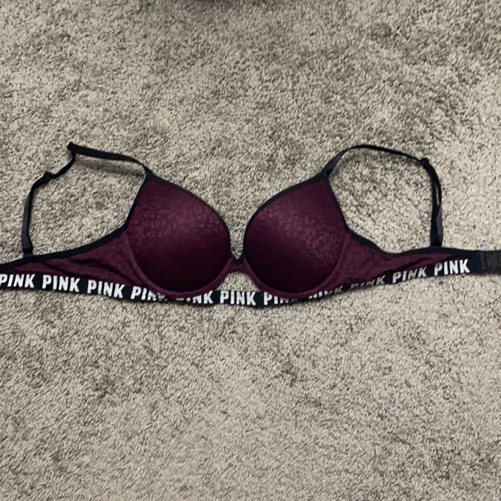 Cheetah 🐆 Print VS Pink Bra